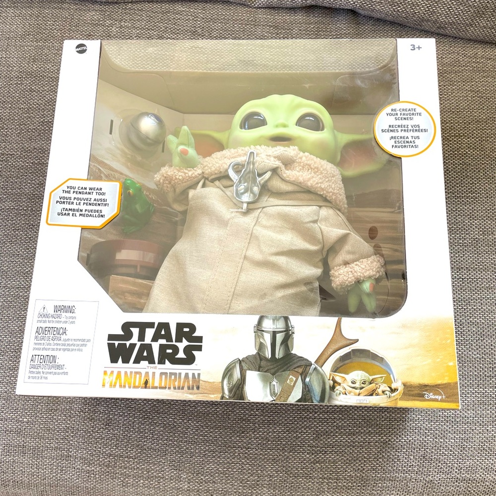 Star Wars baby yoda doll new in box